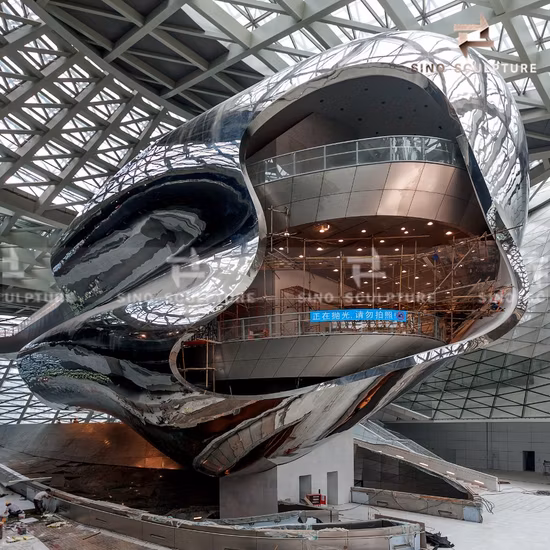 Cloud-Shaped Mirror Polishing Stainless Steel Sculpture Designed by Coop Himmelblau